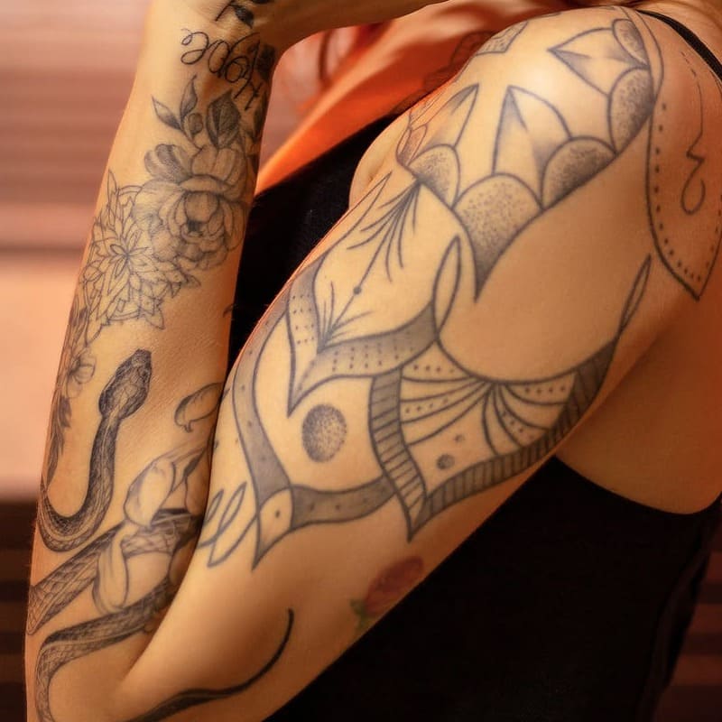 imagen de trabajo de blackwork
